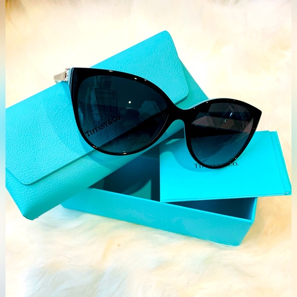 TIFFANY & CO. AUTHENTIC SUNGLASSES 4089B CAT EYE SHAPE CRYSTAL BUTTERFLY ACCENT - Picture 6 of 11